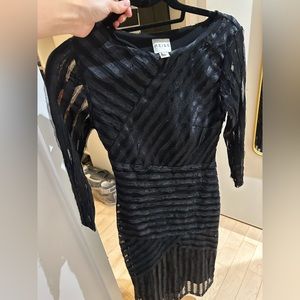 Reiss Rebecca dress size 2 color black shiny, metallic